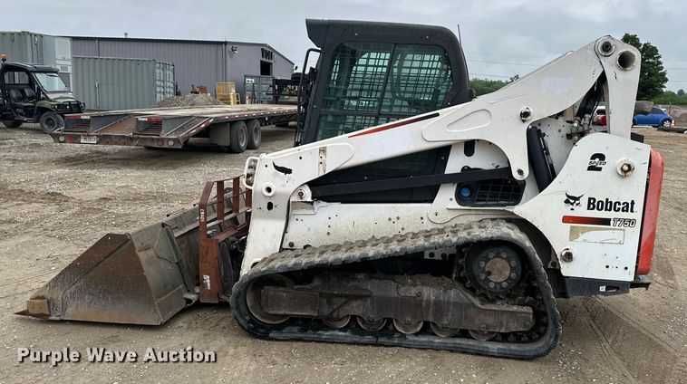image for item NT9251 2016 Bobcat  T750 tracked skid steer loader