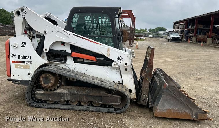 image for item NT9253 2016 Bobcat T750 tracked skid steer loader