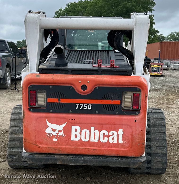 image for item NT9253 2016 Bobcat T750 tracked skid steer loader