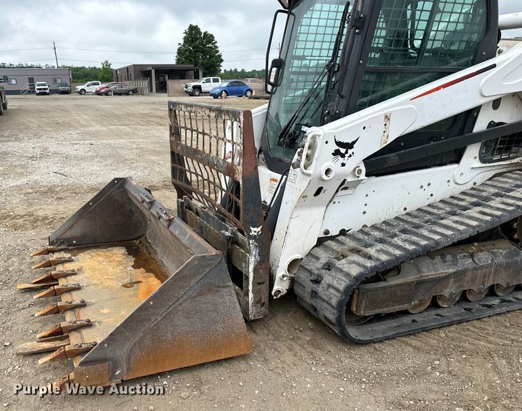 image for item NT9253 2016 Bobcat T750 tracked skid steer loader