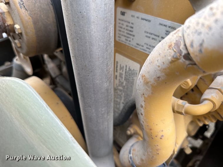 image for item NT9257 2006 Ford F750 Super Duty tank truck