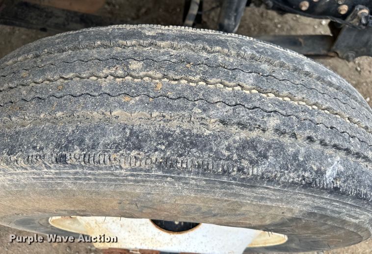 image for item NT9257 2006 Ford F750 Super Duty tank truck