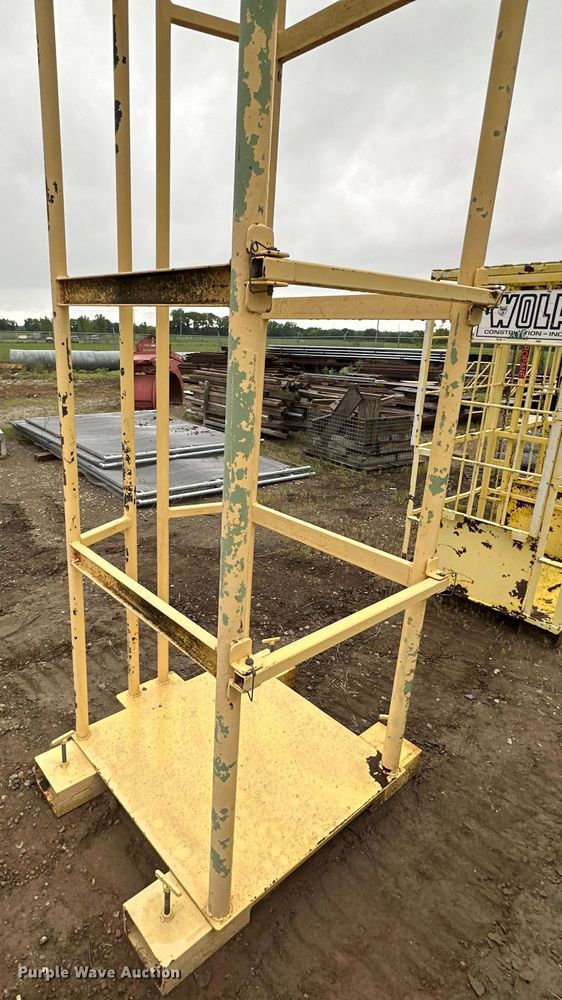 image for item NT9264 Forklift attachments