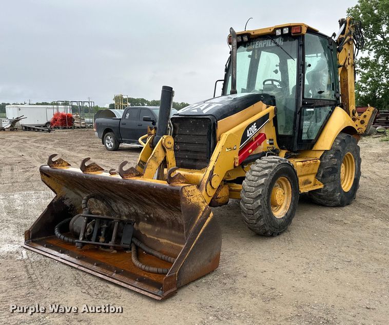 image for item NT9267 2006 Caterpillar  420E backhoe