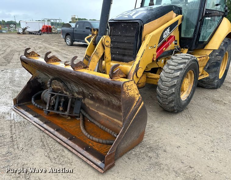 image for item NT9267 2006 Caterpillar  420E backhoe