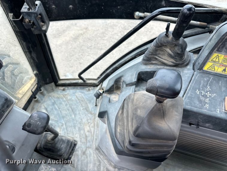 image for item NT9267 2006 Caterpillar  420E backhoe