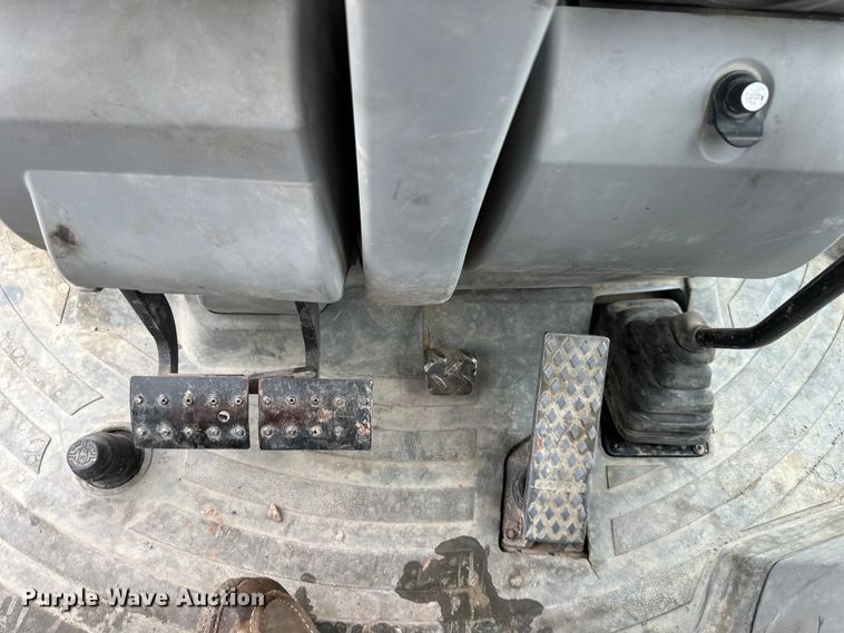 image for item NT9267 2006 Caterpillar  420E backhoe