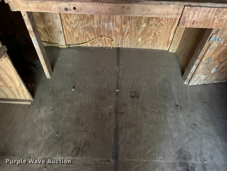 image for item NT9268 2014 Doolittle  enclosed cargo trailer