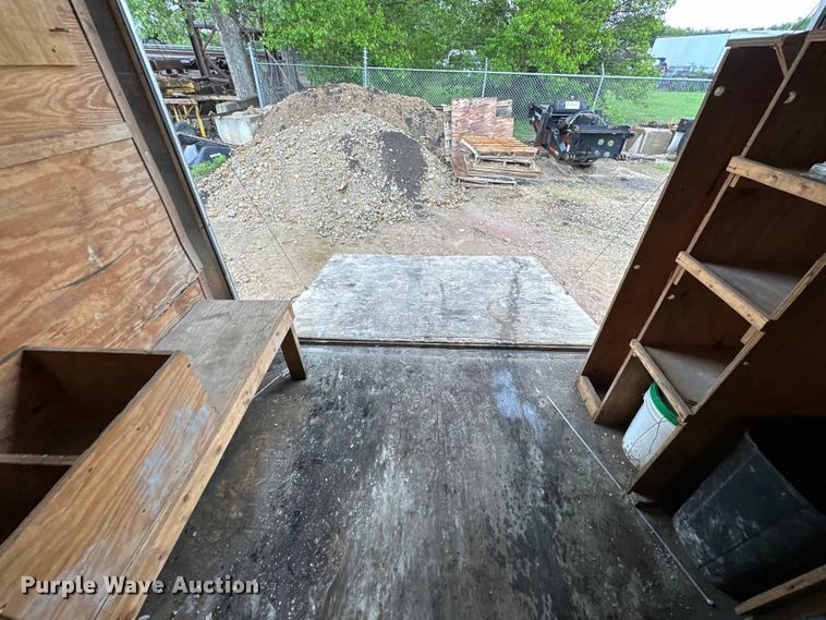 image for item NT9268 2014 Doolittle  enclosed cargo trailer