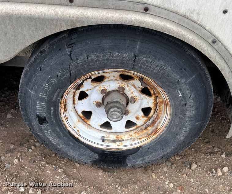 image for item NT9268 2014 Doolittle  enclosed cargo trailer