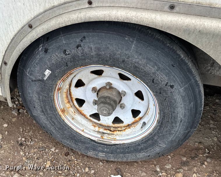 image for item NT9268 2014 Doolittle  enclosed cargo trailer