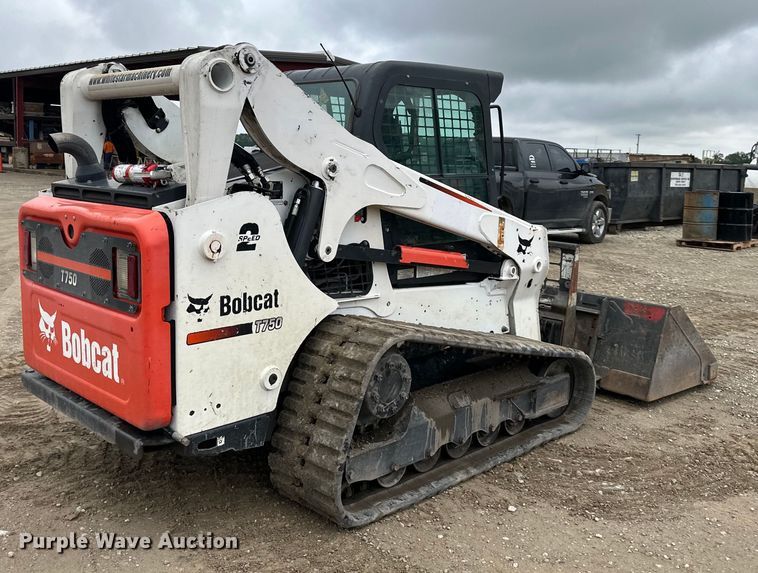 image for item NT9269 2016 Bobcat T750 tracked skid steer loader