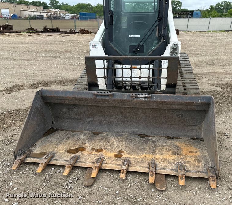 image for item NT9269 2016 Bobcat T750 tracked skid steer loader