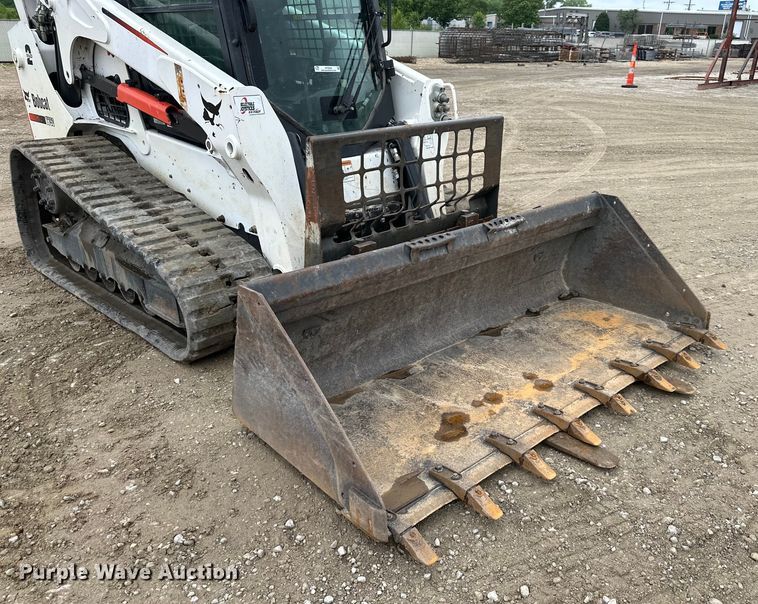 image for item NT9269 2016 Bobcat T750 tracked skid steer loader