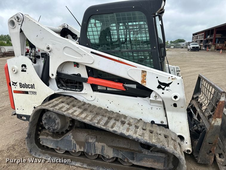 image for item NT9269 2016 Bobcat T750 tracked skid steer loader