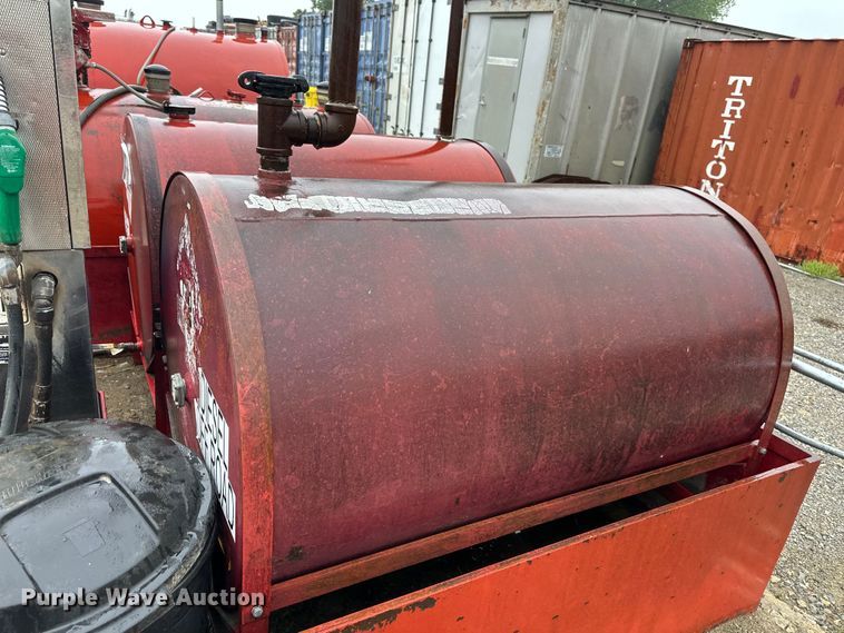 image for item NT9272 (2) fuel tanks