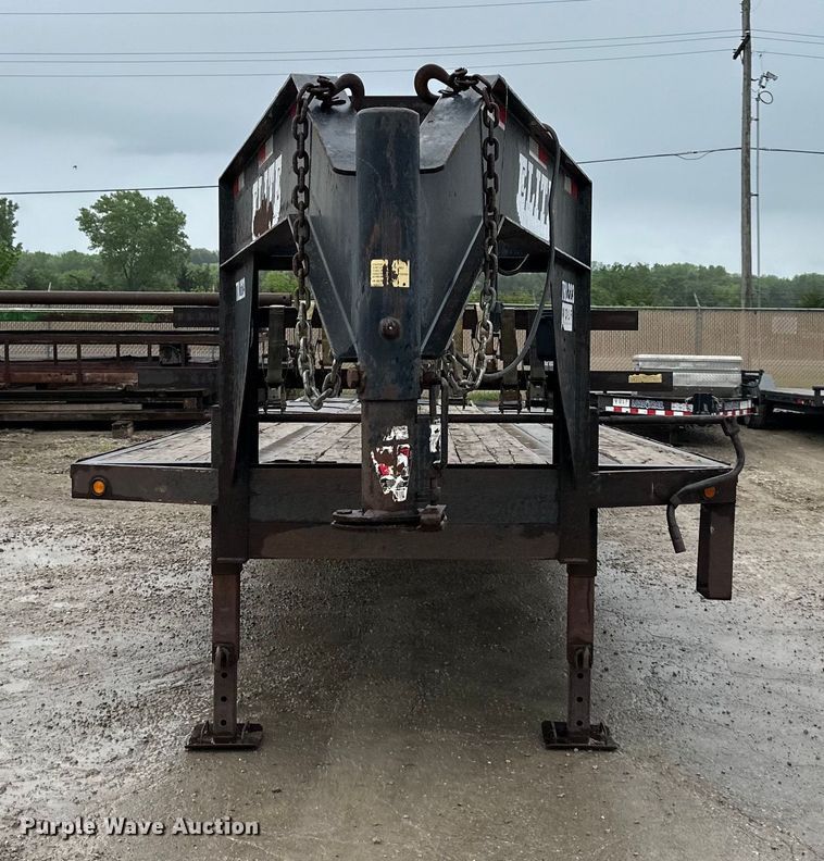 image for item NT9273 2007 Elite  equipment trailer