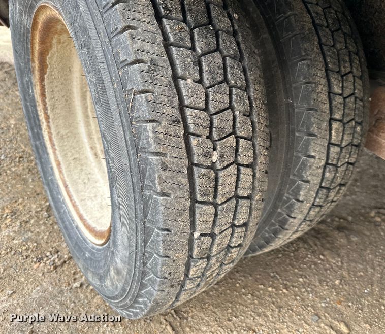 image for item NT9273 2007 Elite  equipment trailer