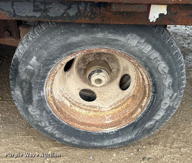 image for item NT9273 2007 Elite  equipment trailer