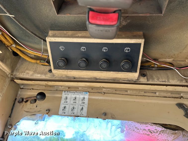 image for item NT9276 2001 Caterpillar D10R dozer