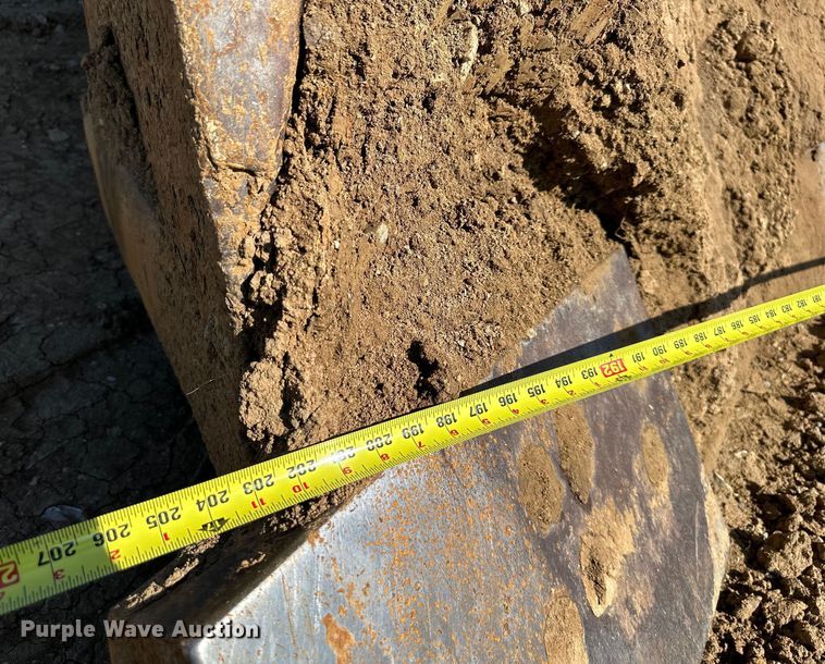 image for item NT9276 2001 Caterpillar D10R dozer