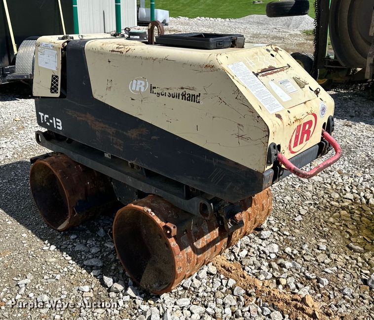 image for item NT9277 Ingersoll Rand  TC-13 trench compactor