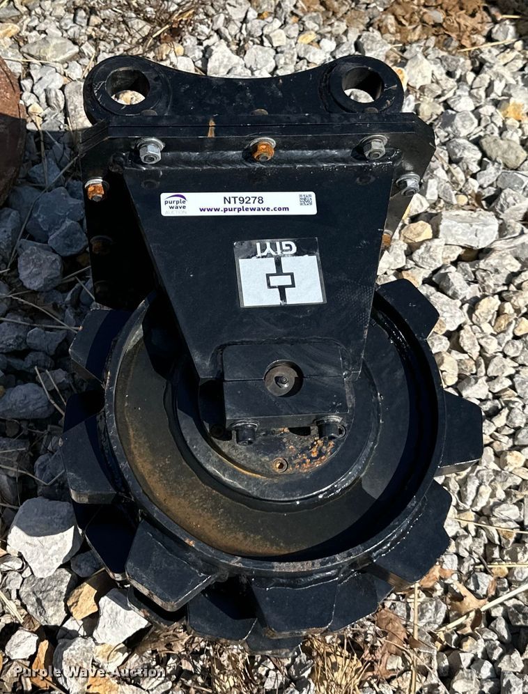 image for item NT9278 GIYI excavator compaction wheel