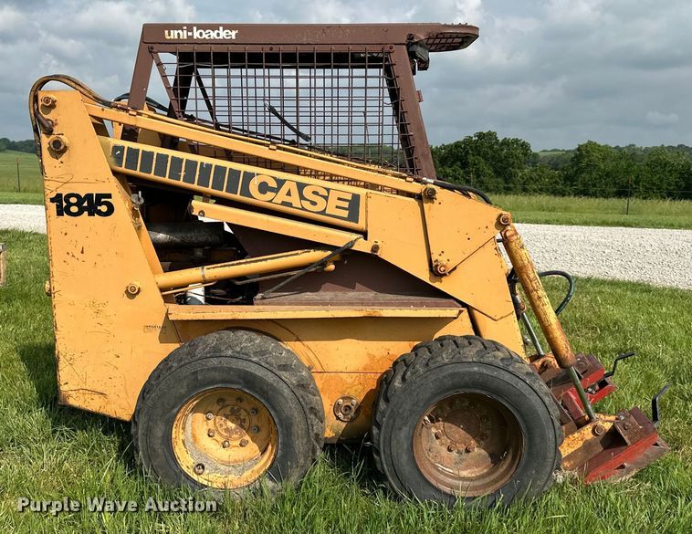 image for item NT9285 Case  1845 skid steer loader