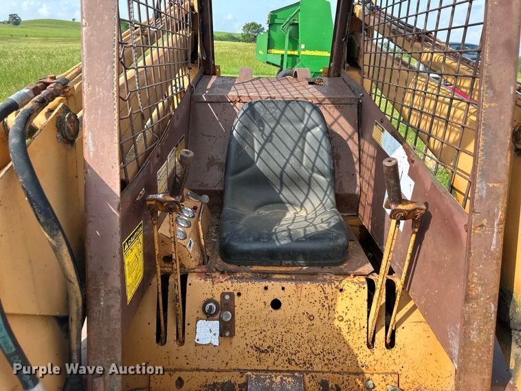image for item NT9285 Case  1845 skid steer loader
