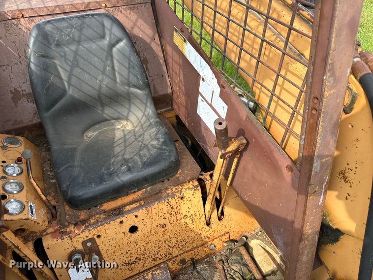 image for item NT9285 Case  1845 skid steer loader