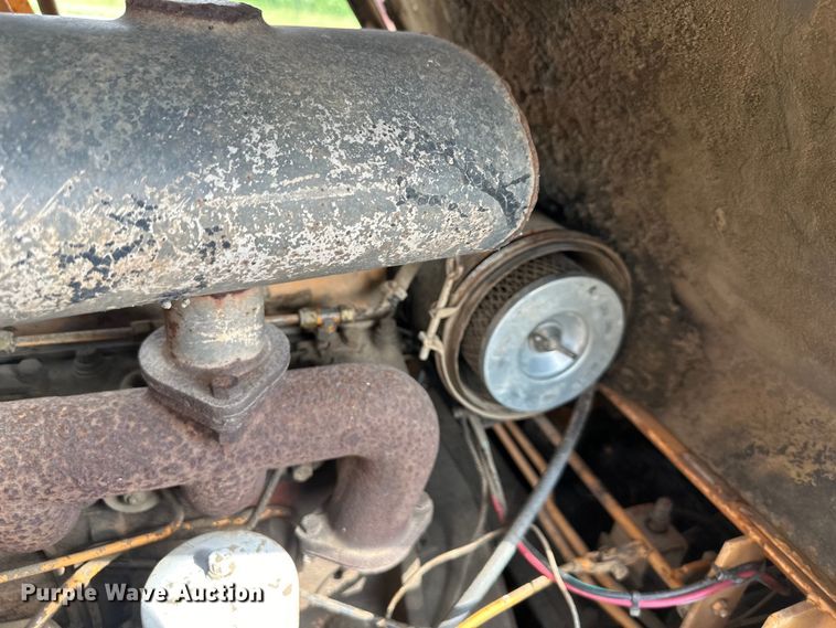 image for item NT9285 Case  1845 skid steer loader