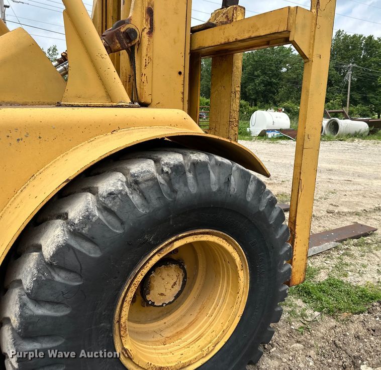 image for item NT9289 Caterpillar  AH40 forklift