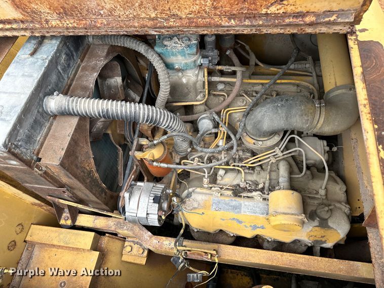 image for item NT9289 Caterpillar  AH40 forklift