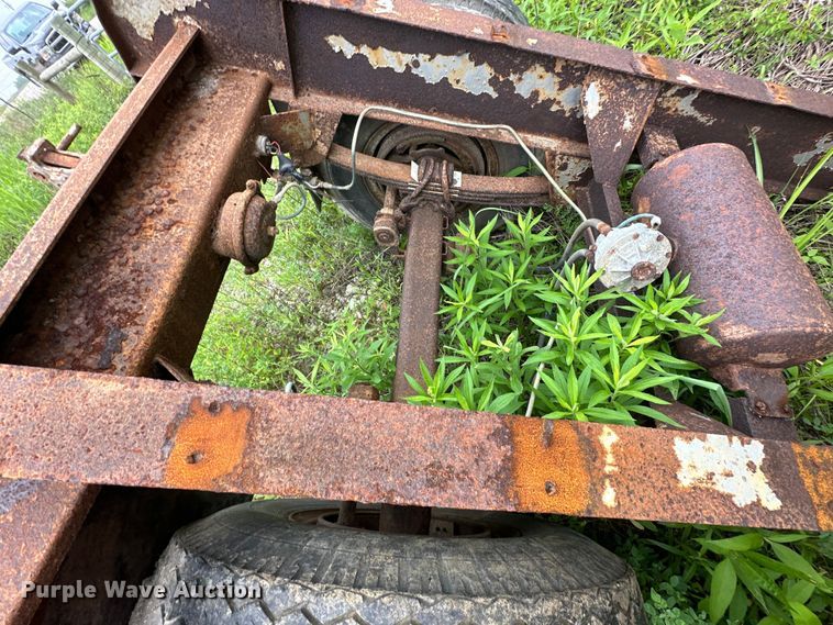 image for item NT9295 (3) semi trailer axles 