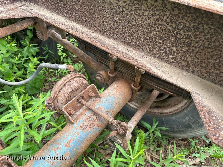 image for item NT9295 (3) semi trailer axles 