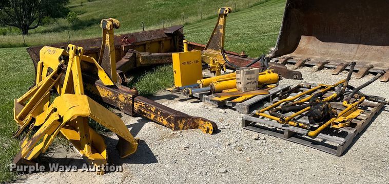 image for item NT9314 Dozer parts