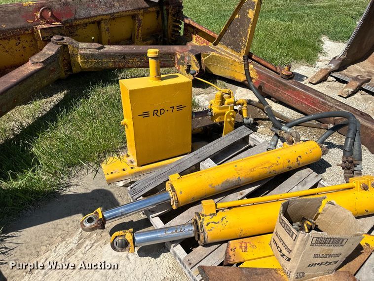 image for item NT9314 Dozer parts