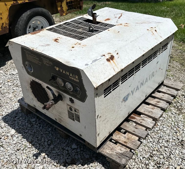 image for item NT9316 Vanair  Viper air compressor
