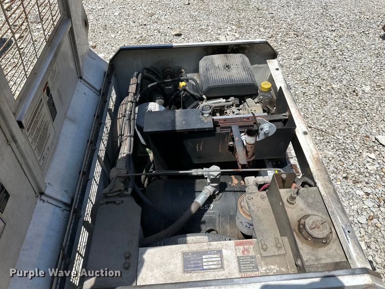 image for item NT9316 Vanair  Viper air compressor