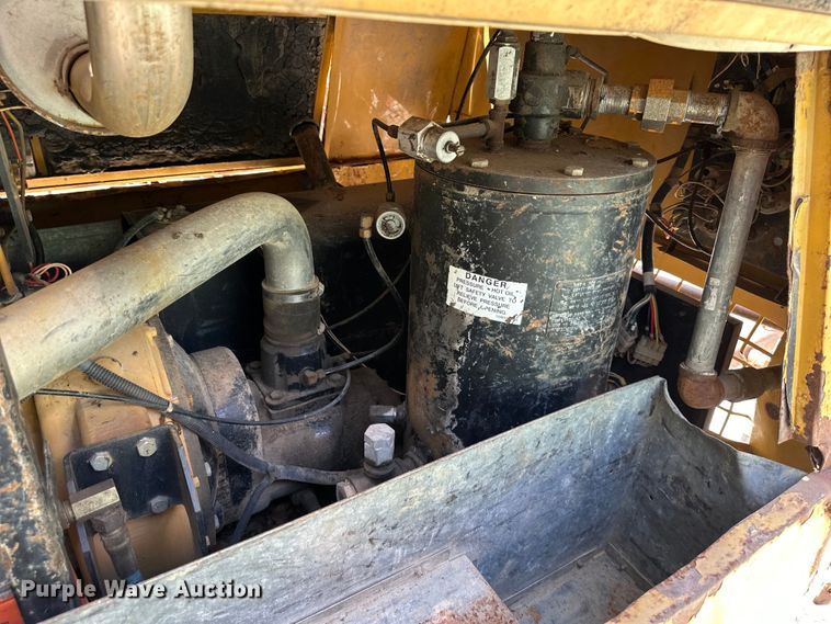 image for item NT9317 Sullivan-palatek  D185 air compressor