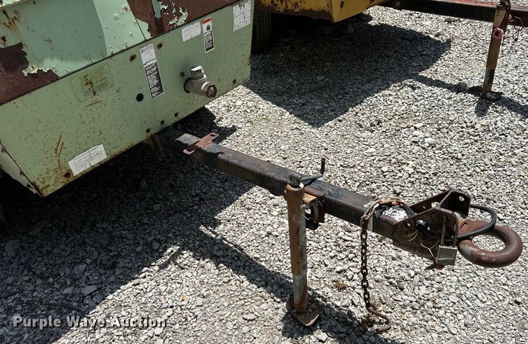 image for item NT9318 Sullair 185D air compressor