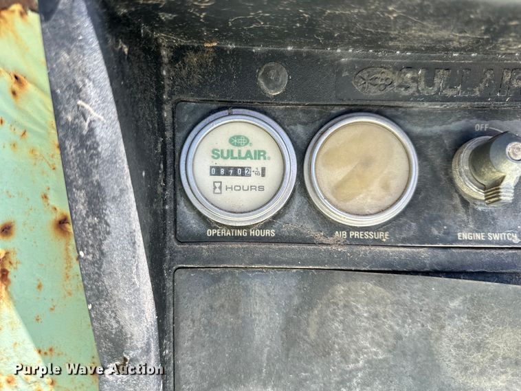 image for item NT9318 Sullair 185D air compressor