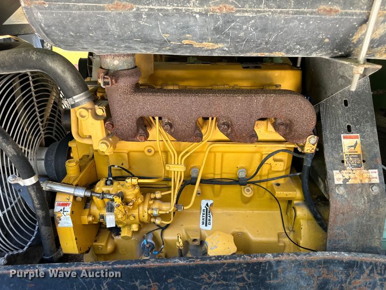 image for item NT9318 Sullair 185D air compressor