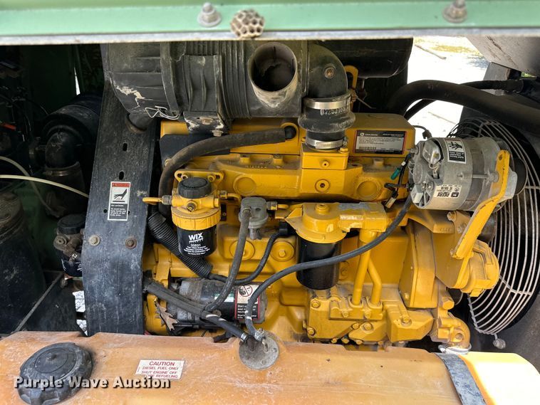 image for item NT9318 Sullair 185D air compressor