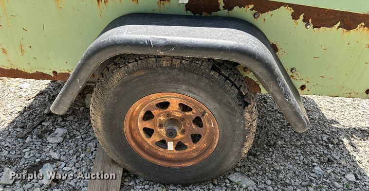 image for item NT9318 Sullair 185D air compressor