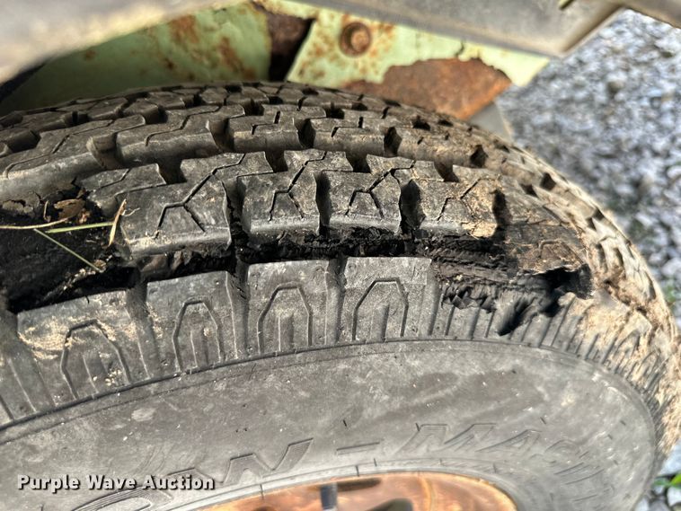 image for item NT9318 Sullair 185D air compressor