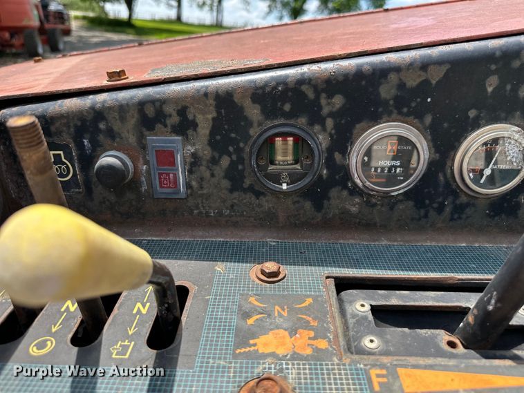 image for item NT9319 2001 Ditch Witch 410SXD trencher