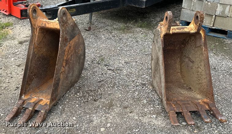 image for item NT9324 (2) backhoe buckets 