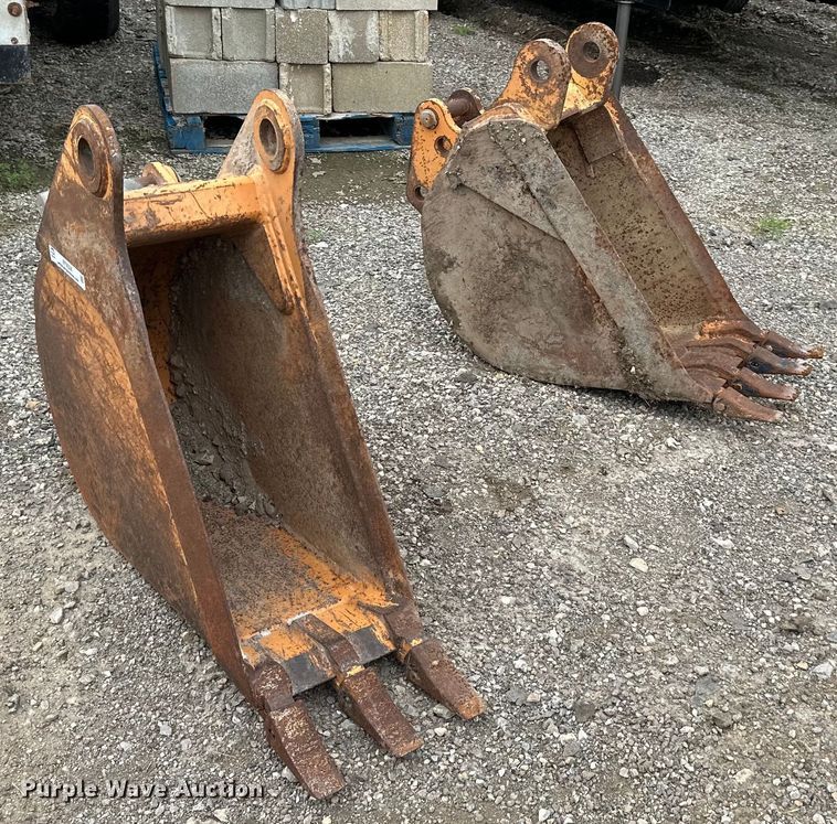 image for item NT9324 (2) backhoe buckets 