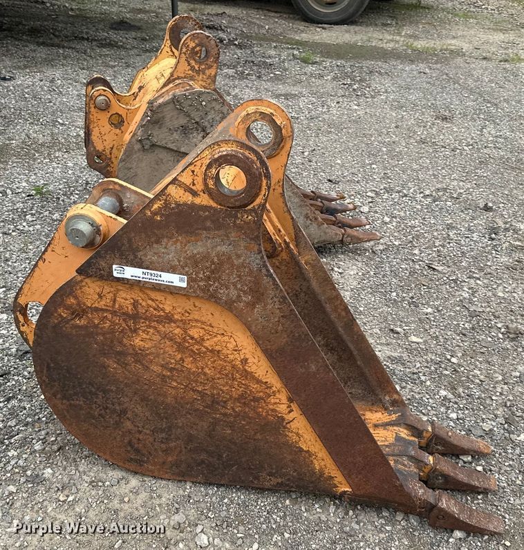 image for item NT9324 (2) backhoe buckets 